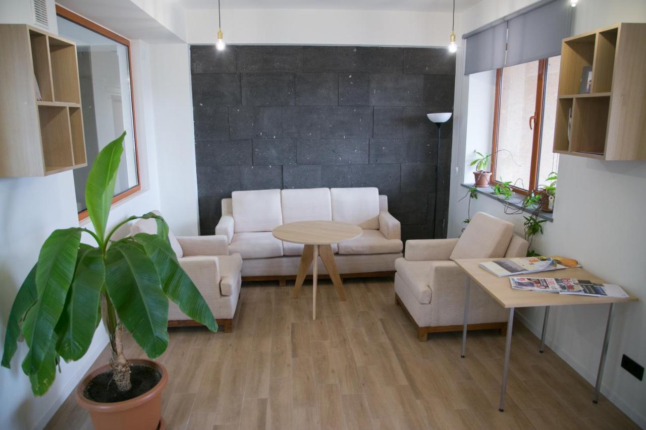 Kasa Guesthouse ギュムリ エクステリア 写真